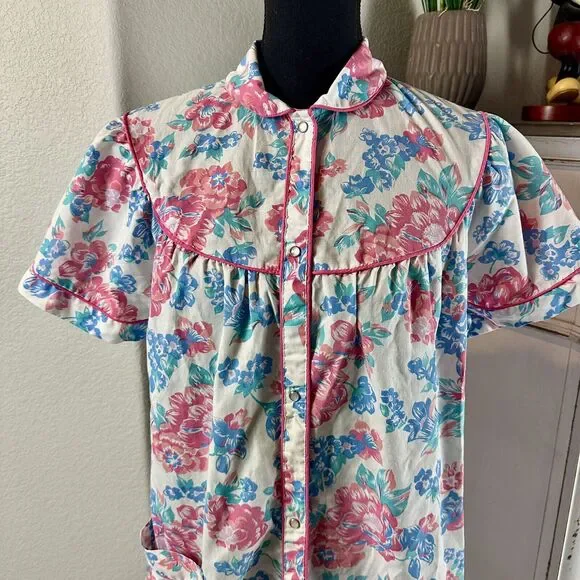 Vintage Lyn Anne Nightgown Size Med Floral CottageCore Grannycore Snap Collar - Picture 2 of 11